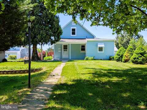 110 SANFORD AVENUE, HANOVER, PA 17331