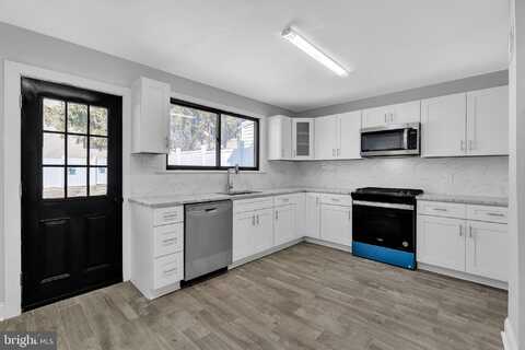 382 MARTIN STREET, PHILADELPHIA, PA 19128