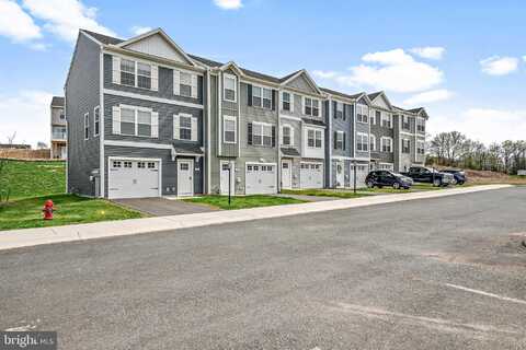 186 CADBURY DR, RED LION, PA 17356