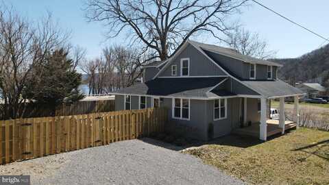 699 FRONT STREET, LIVERPOOL, PA 17045
