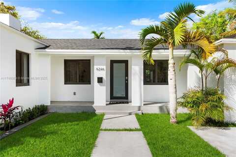8246 NE 2nd Ct, Miami, FL 33138
