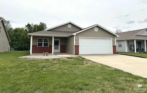208 Kopp Drive, Manhattan, KS 66502