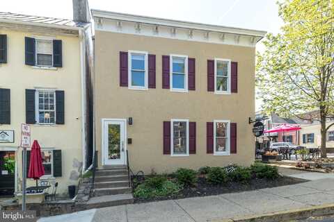 4 W OAKLAND AVENUE, DOYLESTOWN, PA 18901