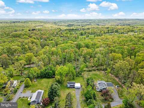 3 SNYDERTOWN ROAD, HOPEWELL, NJ 08525