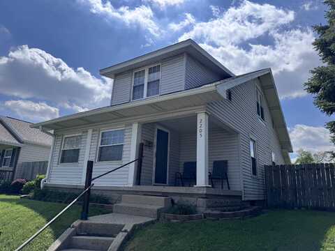 2205 S 14Th Street, New Castle, IN 47362