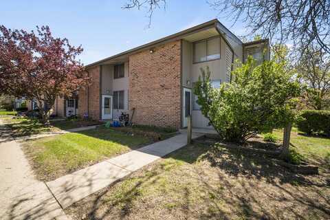 1442 Big Bend Rd, Waukesha, WI 53189