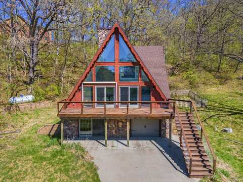 W5685 Koss Rd, Onalaska, WI 54650