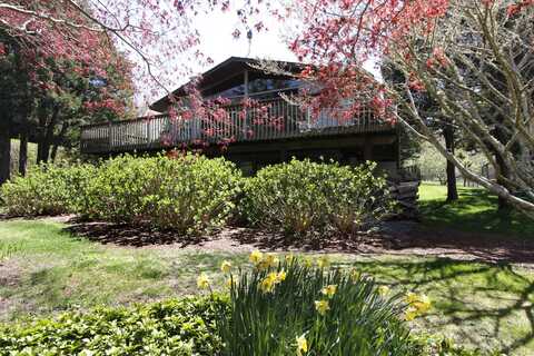 61 Beaver Road, Brewster, MA 02631