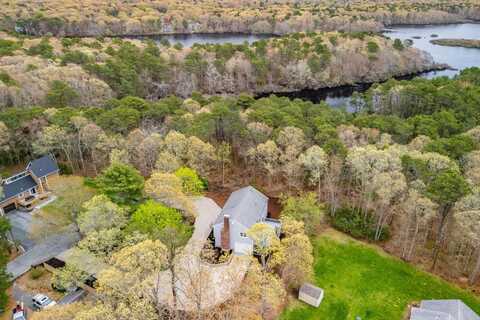 49 Warbler Lane, West Yarmouth, MA 02673