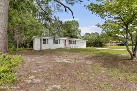 138 Navaho Trail, Wilmington, NC 28409