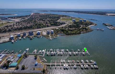 108 Old Causeway Road, Beaufort, NC 28516
