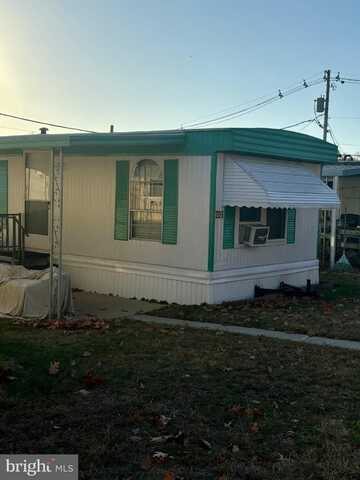 1405 FARRELL AVENUE, CHERRY HILL, NJ 08002