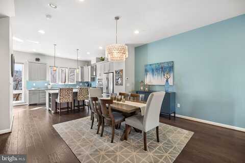 108 CAMBRIA WALK, ALEXANDRIA, VA 22304