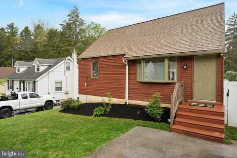 31 DELMONT ROAD, NEWTOWN SQUARE, PA 19073