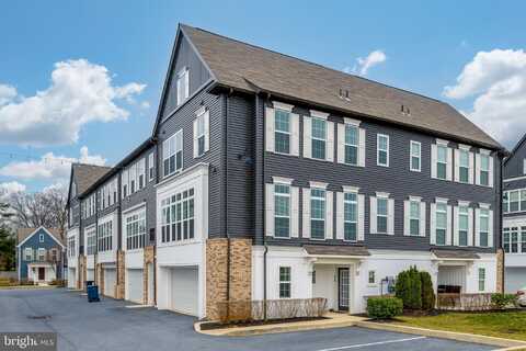 420 MAYER PLACE, LANCASTER, PA 17601