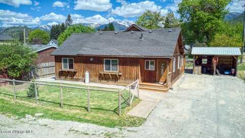 102 W Railroad Ave, Clark Fork, ID 83811