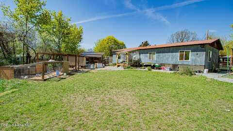 6702 Pine St., Bonners Ferry, ID 83805