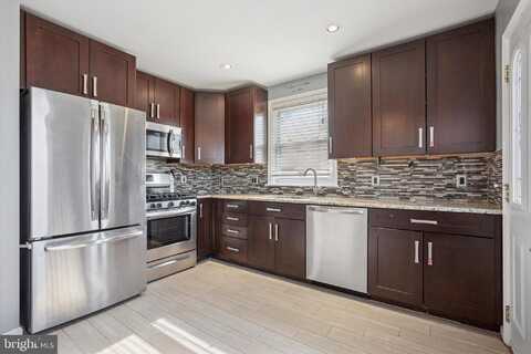 2122 LONEY STREET, PHILADELPHIA, PA 19152