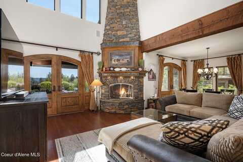 6012 W QUARTZITE LN, Coeur D Alene, ID 83814