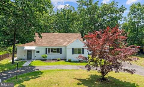 5004 BARNABY LANE, OXON HILL, MD 20745