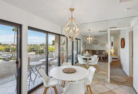 467 S Calle El Segundo, Palm Springs, CA 92262