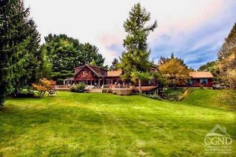 198 Richmond, Valatie, NY 12184