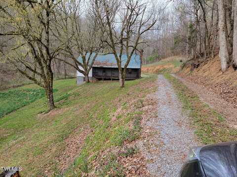 2461 Summer Way, Parrottsville, TN 37843