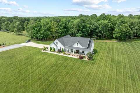 8275 Medlin Road, Baxter, TN 38544