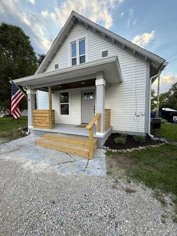 157 Indiana Avenue, Wilmington, OH 45177