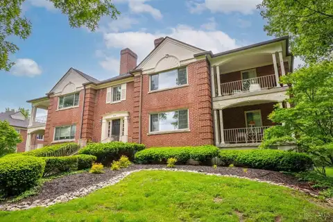 615 Springfield Pike, Wyoming, OH 45215