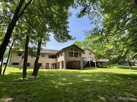 120 Northview, Iron Mountain, MI 49801