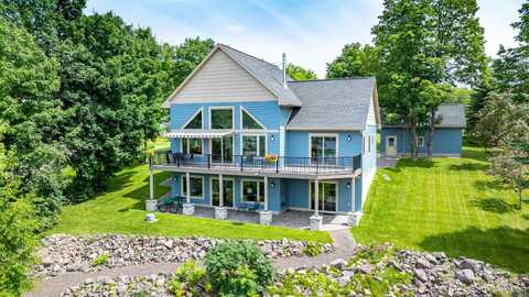 2150 Jasberg, Hancock, MI 49930