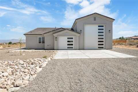 9342 N Broken Saddle Drive, Kingman, AZ 86401