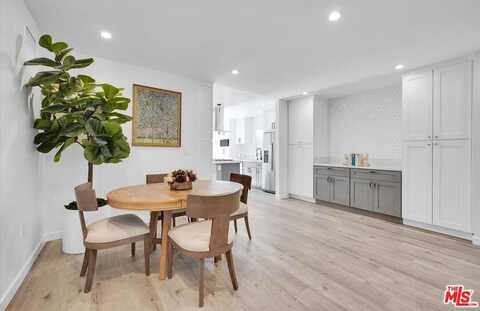 14642 Runnymede St, Van Nuys, CA 91405