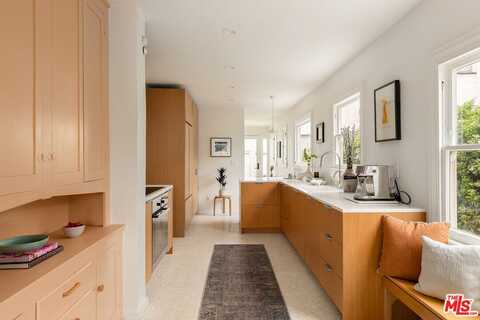1309 Keniston Ave, Los Angeles, CA 90019