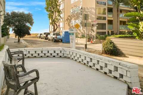 14 Mast St, Marina Del Rey, CA 90292