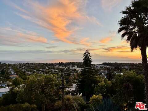 1349 Berea Pl, Pacific Palisades, CA 90272