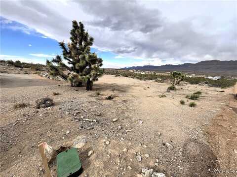 145 E Yates Drive, Meadview, AZ 86444