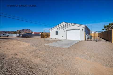 7521 E Sugarloaf Street, Kingman, AZ 86401