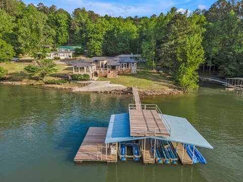 10 DAVIS Dr, Jasper, AL 35503