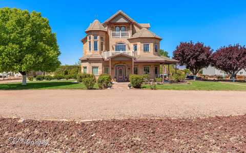 885 N Old Farms RD, Dammeron Valley, UT 84783