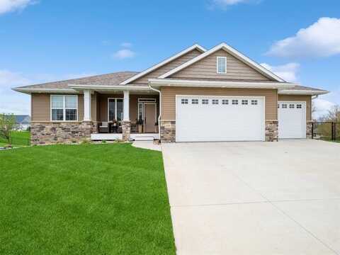 630 Lincoln Court, Center Point, IA 52213