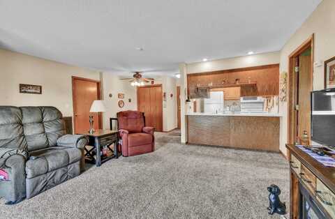 1501 3rd St. SW, Waverly, IA 50677
