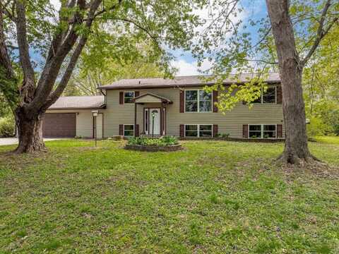 8825 Commanche Trail, LaPorte City, IA 50651