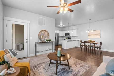 1816 W EAGLEWOOD, Saratoga Springs, UT 84045