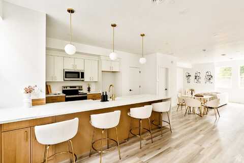 365 W 800 N, Salt Lake City, UT 84103