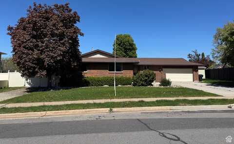 281 N PIN OAK, Kaysville, UT 84037