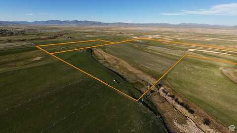 153 PARIS BOTTOMS, Paris, ID 83261