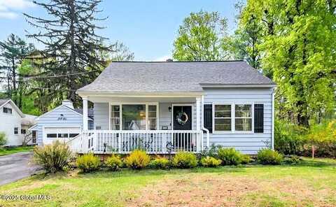 61 McCormack Road, Bethlehem, NY 12159