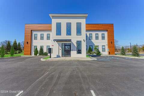 1133 New Loudon Road, Colonie, NY 12047